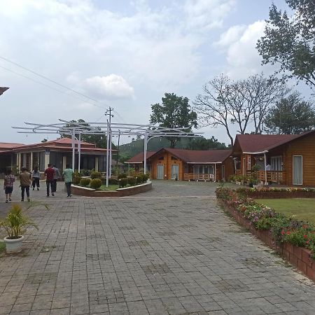 Ri Shat Sngi Orchid Resort By World Choice Shillong Exterior photo