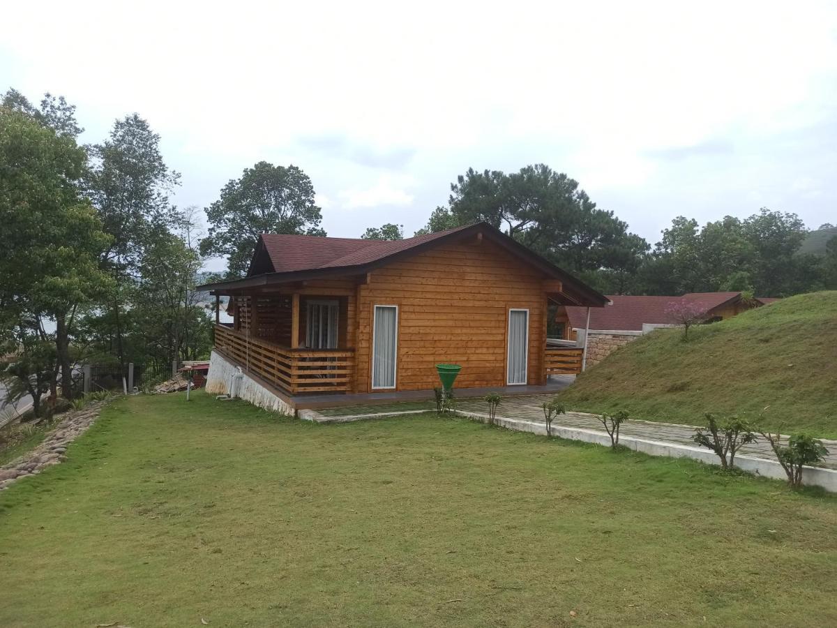 Ri Shat Sngi Orchid Resort By World Choice Shillong Exterior photo